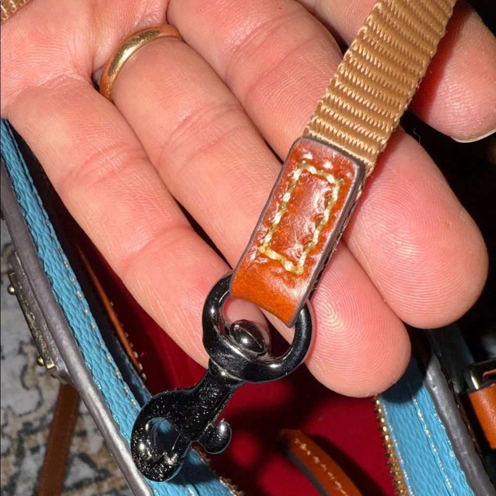 Dooney & Bourke Blue & Tan Leather Tote Bag LIKE NEW - Picture 9 of 15